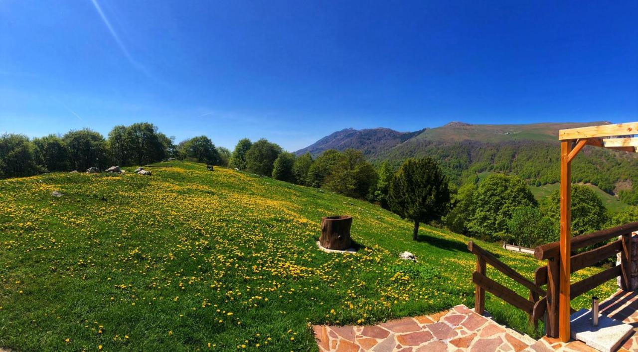 Rifugio Baita Fos-Ce Brentonico Bagian luar foto